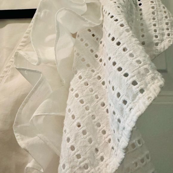 White Ruffled Eyelet Top - Picture 2 of 4